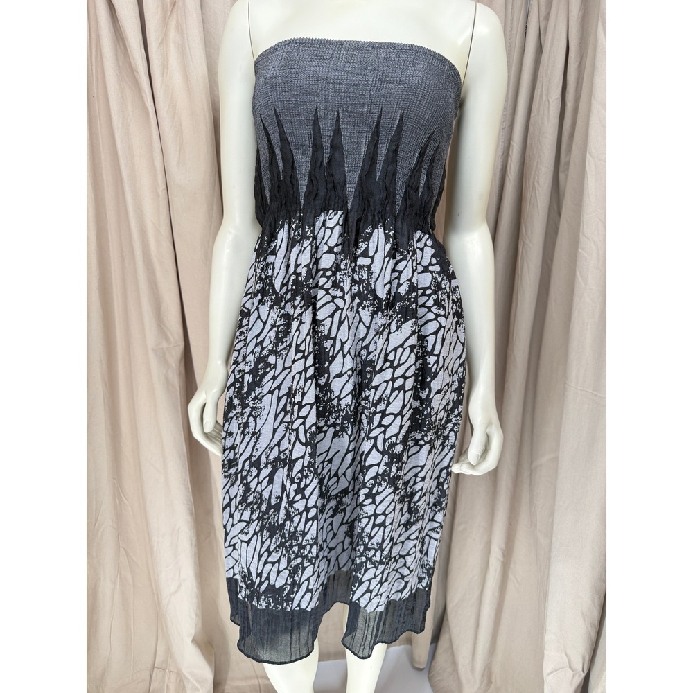 Y2K Lapis Black White Strapless Smocked Abstract Dress One Size